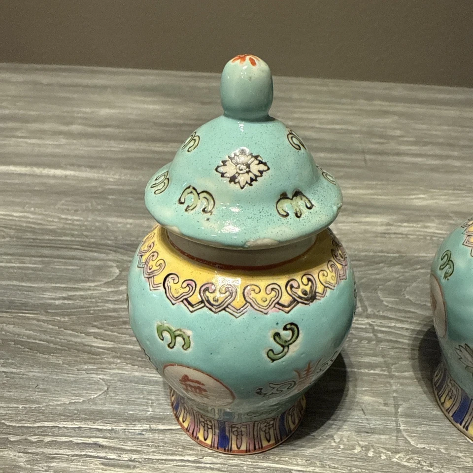 Pair Chinese Export MINI Jingdezhen Blue Famille Rose Porcelain Ginger Jar 4" - Image 2 of 4