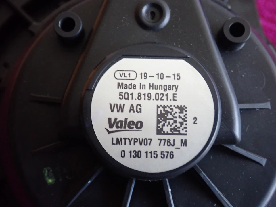 Motore soffiatore VW Golf VII Variant BV5 ❎66Tkm 👍OFFERTA TOP⭐⭐⭐⭐ 5Q1819021E - Immagine 2 di 4