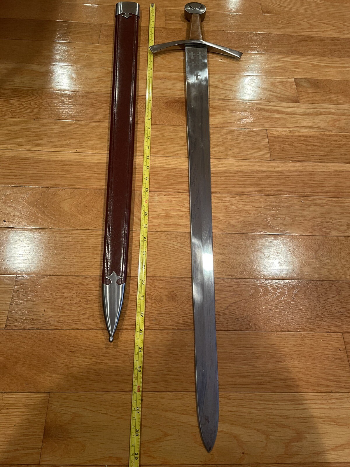 Windlass Steelcraft 14th Century Medieval Falchion Sword Aprox. 38