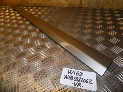 Mercedes W245 B-Klasse Zierleiste Leiste Vorne Rechts  