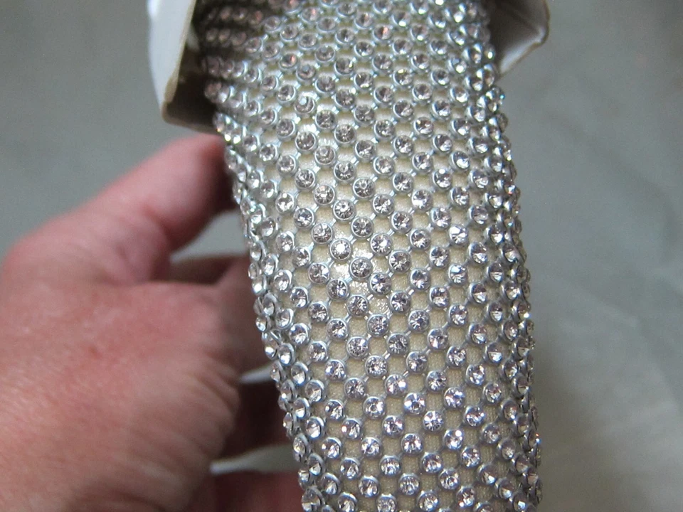 Diadema acolchada brillante cristal diamante pavé boda Zara NUEVA mediana plateada negra Foto 2 de 4