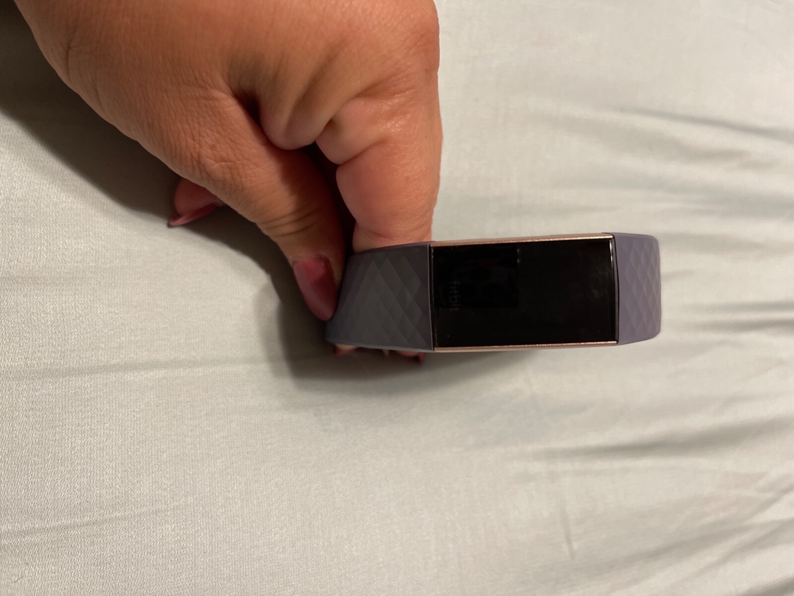 Fitbit Charge 3 Rose Gold Face with Light Purple Band-image