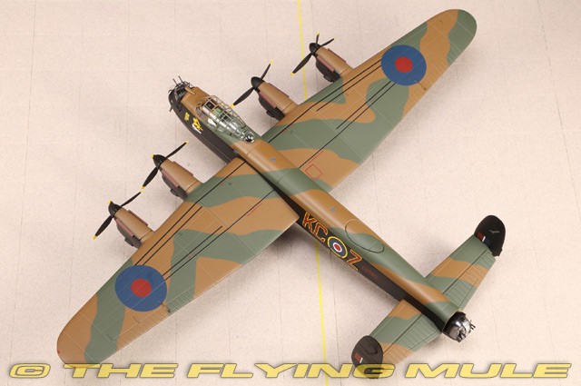 c*d様 Corgi航空機模型 AVRO LANCASTER B Mk.I 71s+uDTxf1L._AC_UF894,