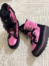 NWOB Pajar Canada Tacey Low 2.0 Nylon Nubuck boots in Neon Pink Sz 35/3