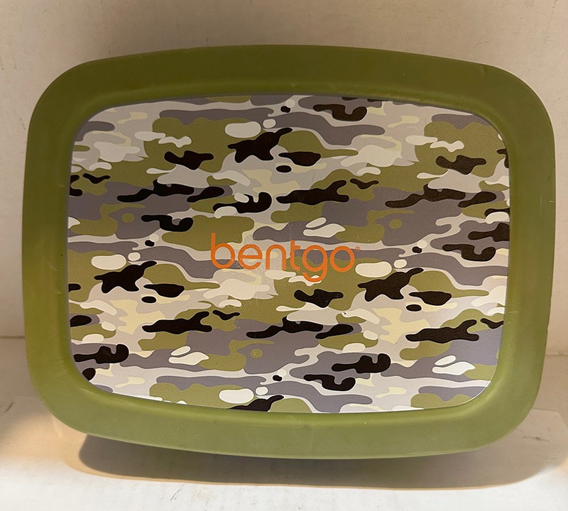 For School Leak-proof Holds 5 Cups Food, Cool Camo