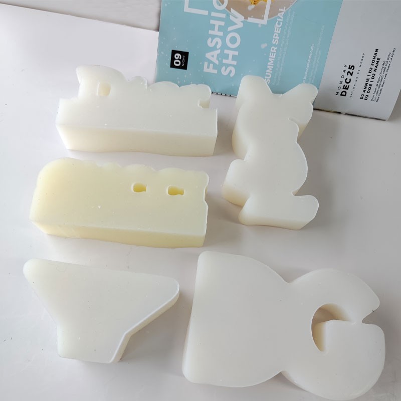 3D LOGO Silicone Candle Mold Soap Make Mold DIY Gypsum Molds Holiday Gift