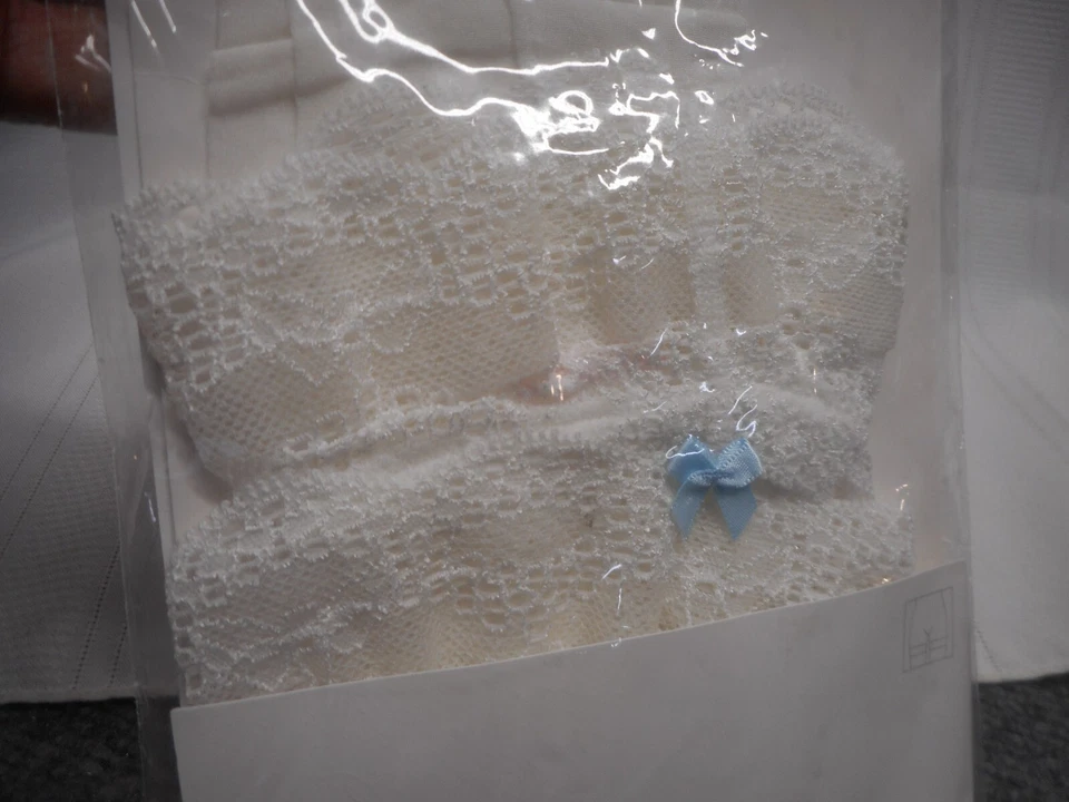 Medias altas hasta los muslos de H&M encaje talla S pequeñas blancas Foto 2 de 4