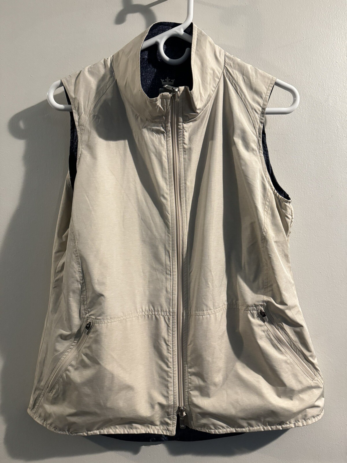 Peter Millar Women's Full Zip Reversible Vest - image 8