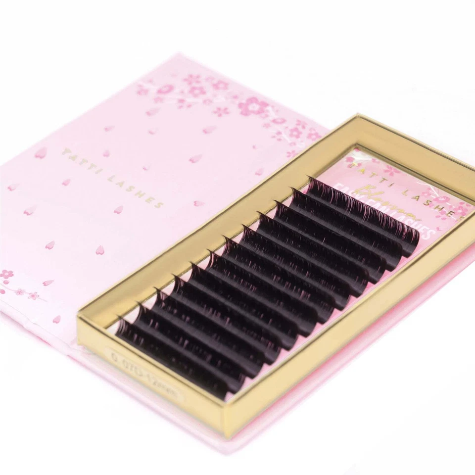 Tatti Lashes Mixed Length Blossoms - Easy-Fan Blossom handmade Volume lashes - Image 3 of 4