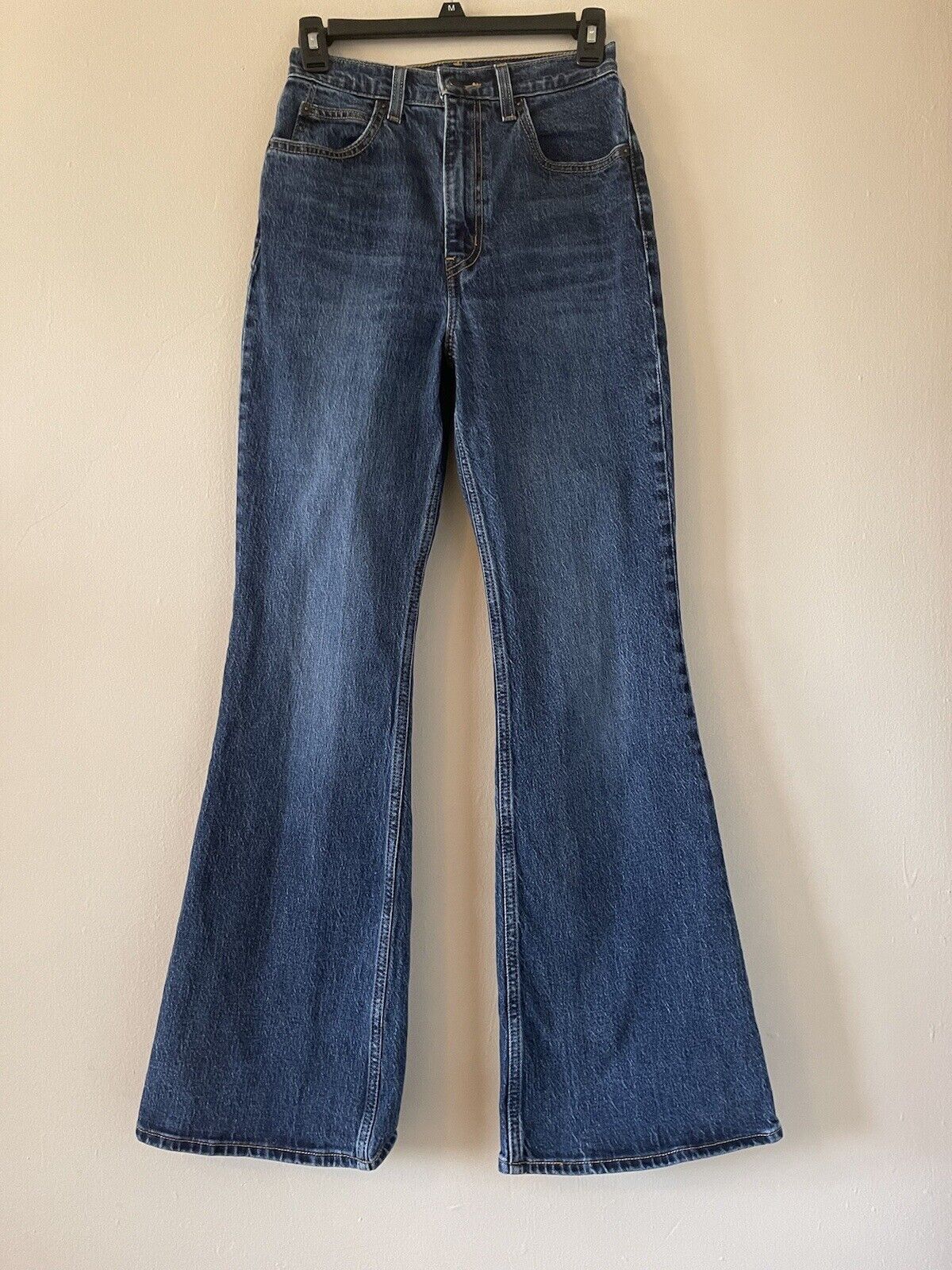 Levi’s 70’s High Flare Size 25 - image 4