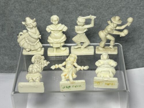 1950’s Van Brode Co Cereal Prize Premiums International Figures  Lot Of 7 Prizes - Picture 1 of 4