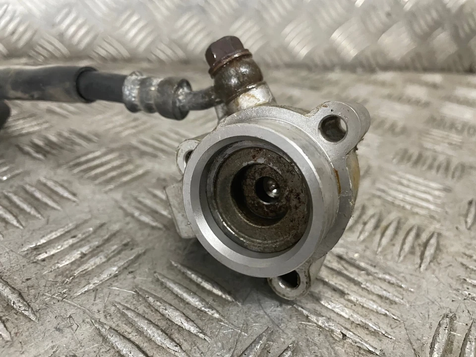 TRIUMPH TROPHY 900 embrague cilindro esclavo 1992 Foto 3 de 3