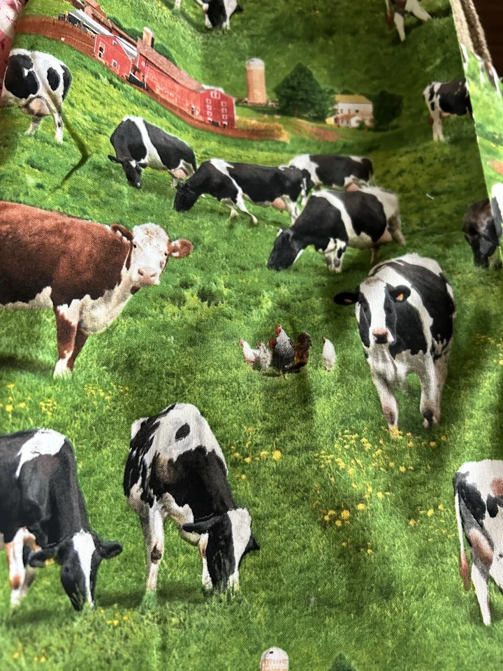 Elizabeth’s Studio Ranch Scenic Horse Quilt Craft Cotton Fabric 42”x 27” - Image 3 of 4