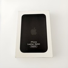 Apple iPhone Leather Wallet MagSafe – Black – Genuine Apple Accessory