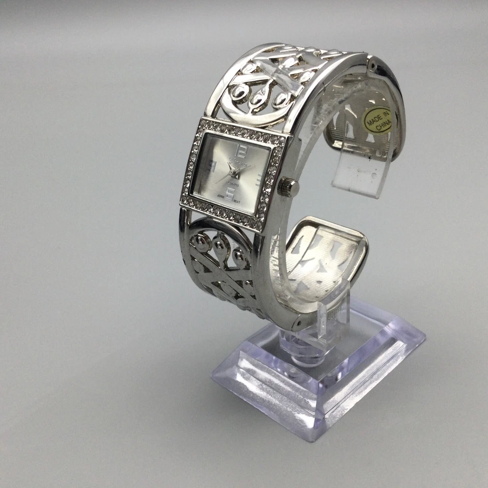 Geneva Platinum Watch Women 26mm Silver Tone Open Cuff Bangle Band New Battery - Image 4 of 4