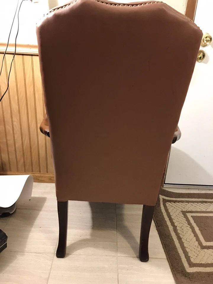 Лот из 2 стульев St Timothy Co персиковая кожа офисные обеденные кресла королевы Анны - Изображение 3 из 4