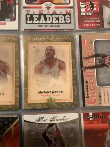 MICHAEL JORDAN Every Card Ever YOU PICK Raw Graded Rookie Auto Inserts 1996-2024 - Picture 220 of 260