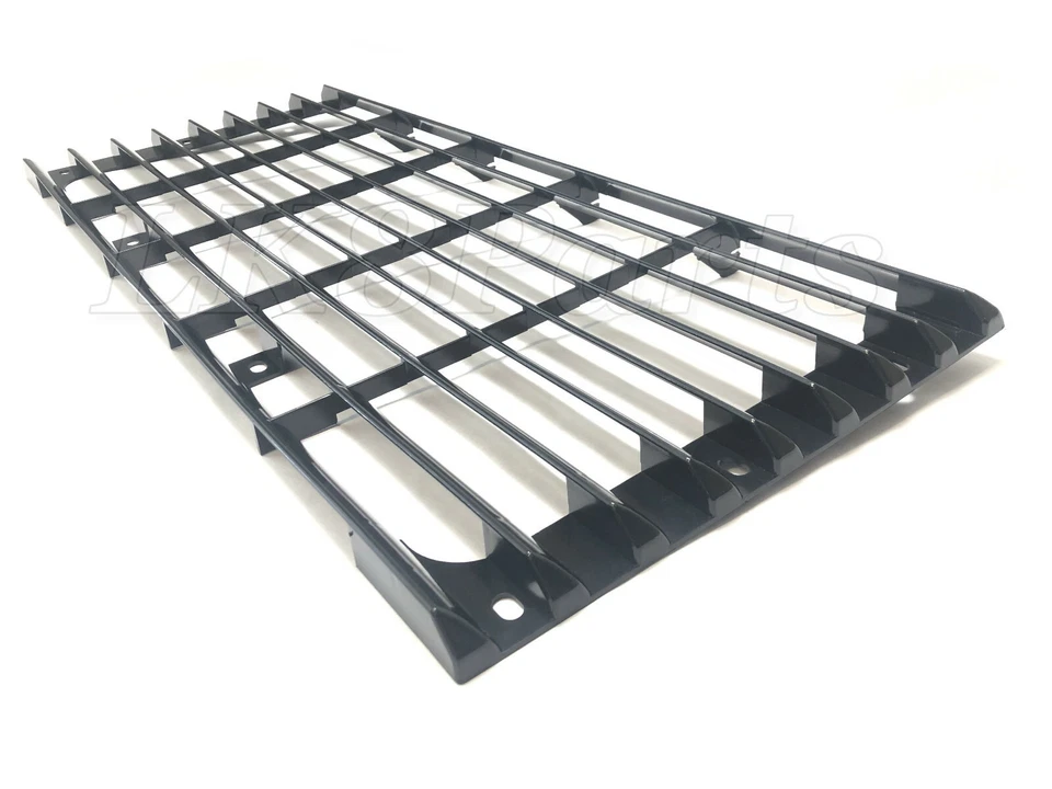 Land Rover Defender Front Grill Grille LR038615 New - Image 4 of 4