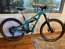2021 Yeti SB150 T1 Mountain Bike Size Small Excellent Condition