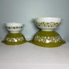 Vintage 70s Pyrex Crazy Daisy Nested Mixing Bowl Set Spring Blossom Green