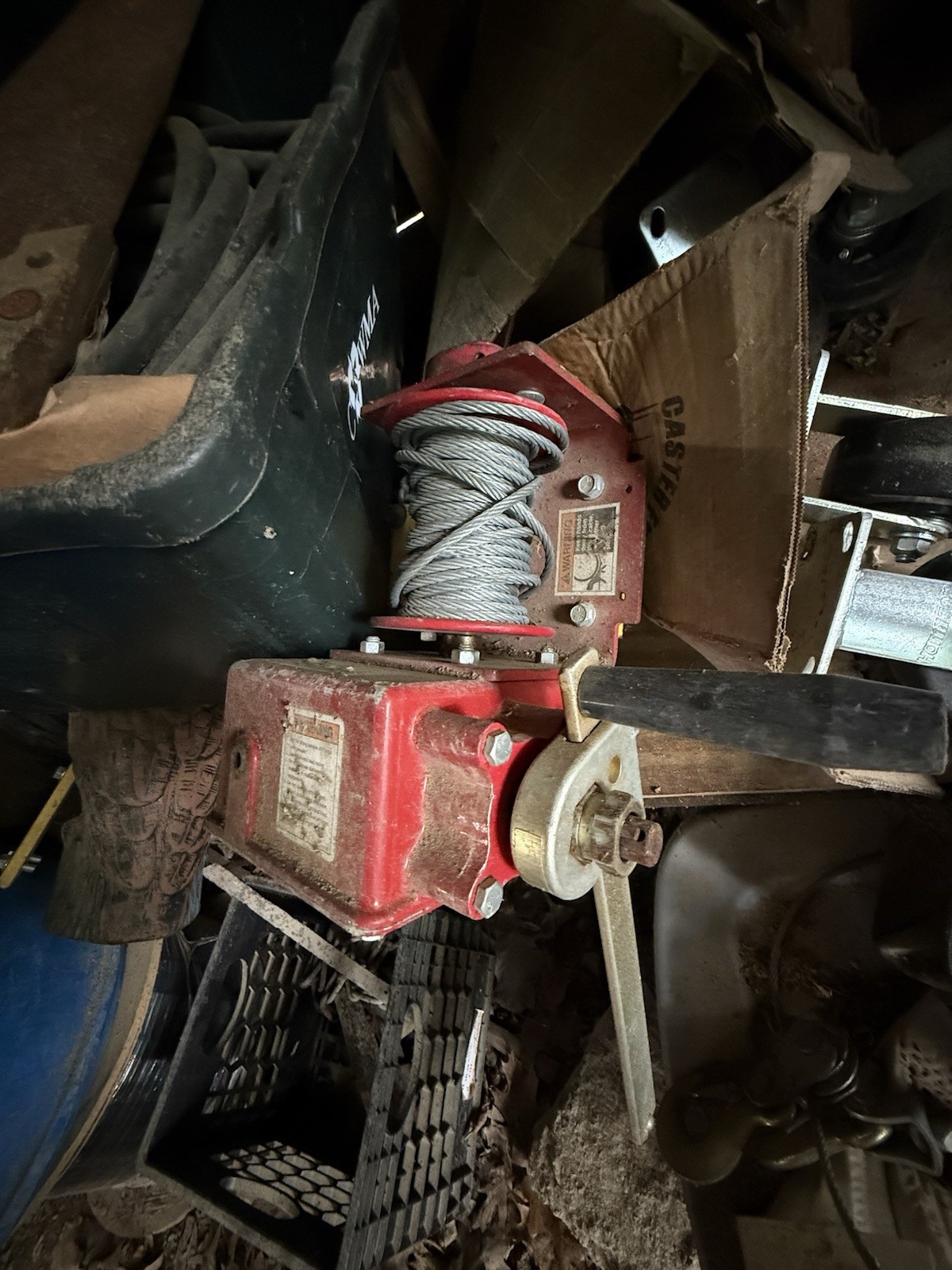 Thern 4WM2 2,000 lb Worm‑Gear Hand Winch w/ Brake (Drill‑Drive Capable)