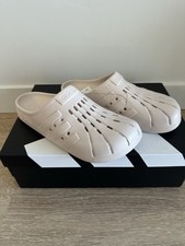 Adidas Unisex Adilette Clogs Slide Sandals Men's US 10 - Women's 11 JI2242 Tan