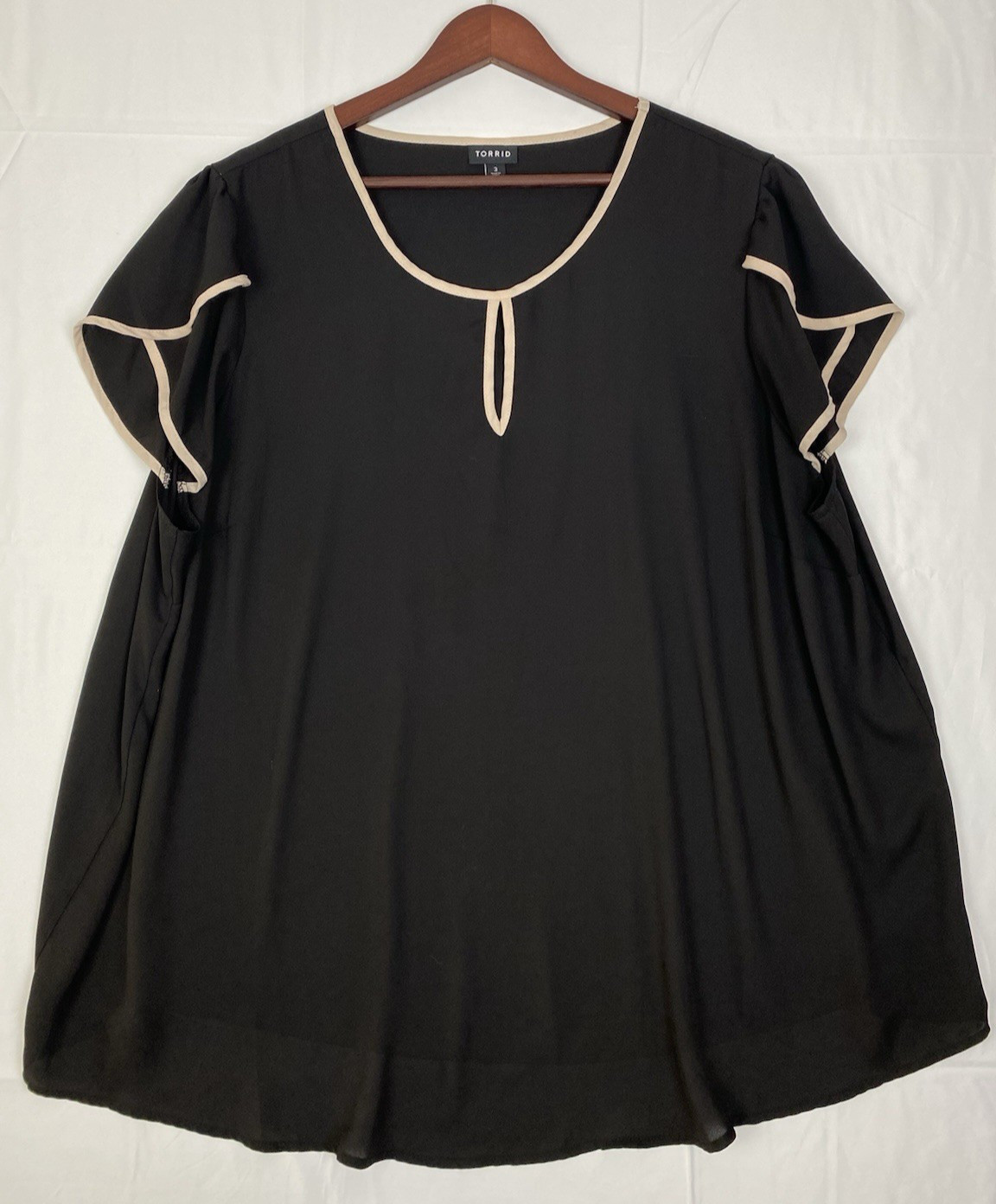 Torrid 3 Black Career Tunic Shirt Womens Plus 3X Business Dressy Polyester