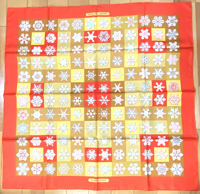 Foulard HERMÈS FEUX DE L'HIVER - Soie - Jaune - Occasion