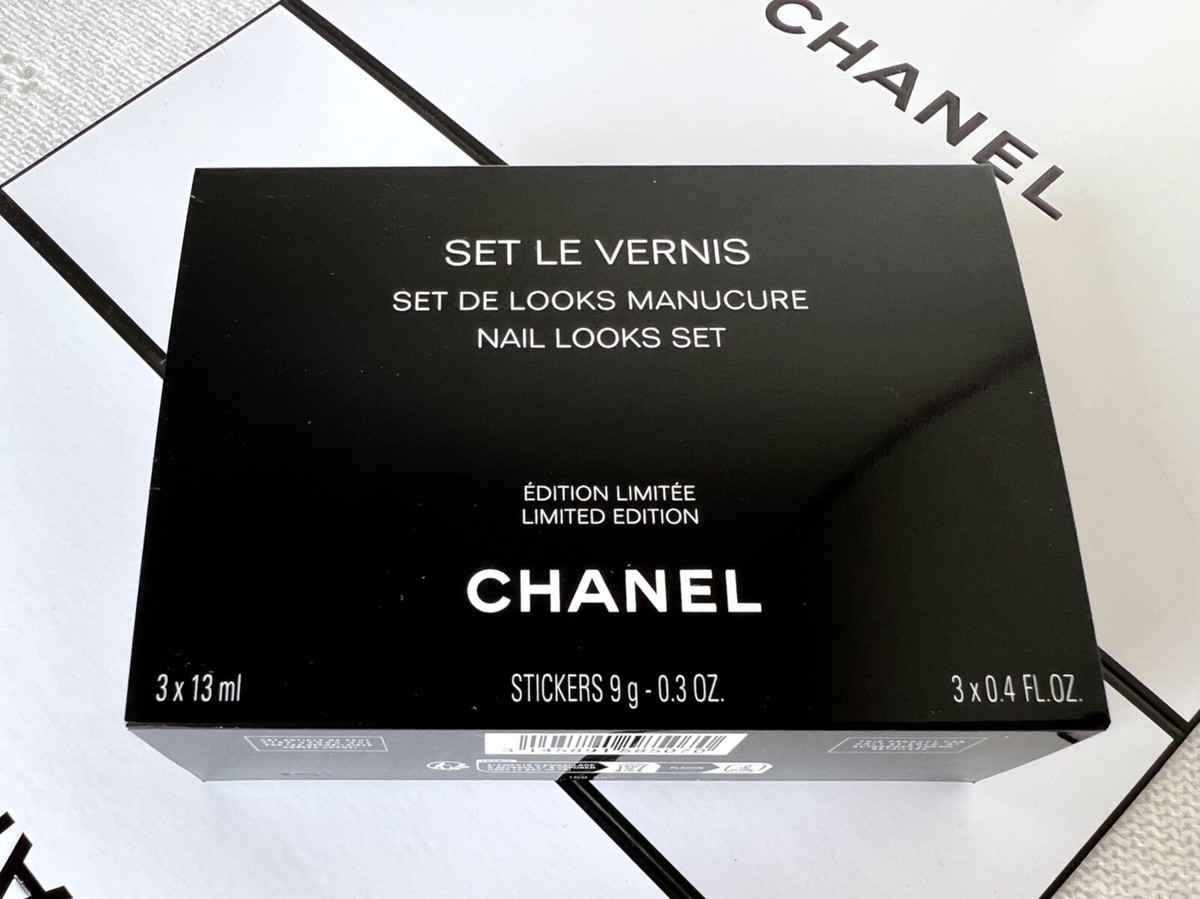 新品未使用　CHANEL ヴェルニセット　 SET LE VERNIS CHANEL SET LE VERNIS Trio NAIL POLISH & STICKER INSOMNIAQUE