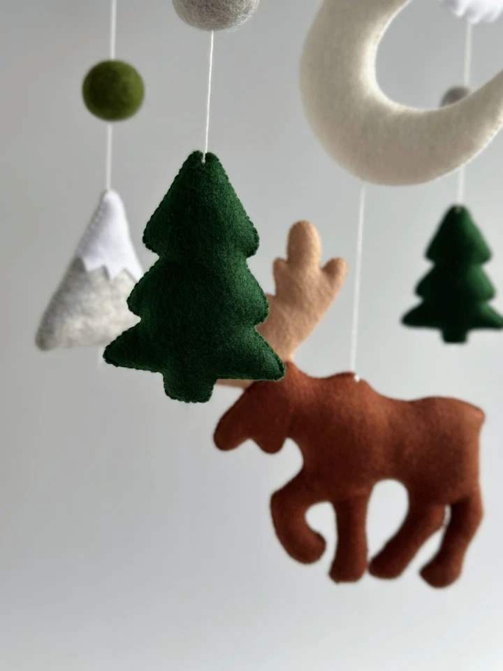 Bebé móvil Bosque bebé móvil guardería móvil alce montaña móvil bebé Foto 3 de 4