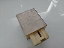 Mazda MPV Miata Protege Turn Signal Flasher Relay Mazda Miata MX5 LC6266830 OEM 