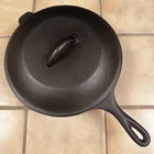 Vintage LODGE (3 Notch) Cast Iron CHICKEN FRYER w/Lid