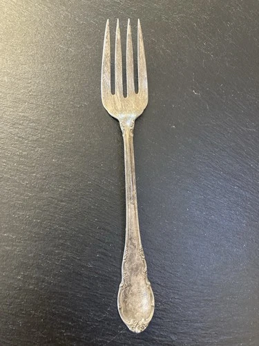 Lunt Sterling MODERN VICTORIAN Salad Fork Floral Outline SHIPS FREE