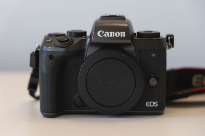 Canon EOS M-IR / M / M5 System   3x Kameras + 2x Objektive