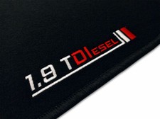 VELOURS FUßMATTEN für VW GOLF IV (1997 - 2006) SCHWARZ + STICKEREI 1.9, STANDARD