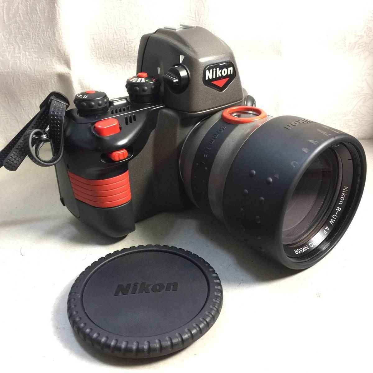 Nikon Nikonos RS with R-UW AF MICRO NIKKOR 50MM 1:2.8 with Nikon Nikonos RS with R-UW AF MICRO NIKKOR 50MM 1:2.8 with