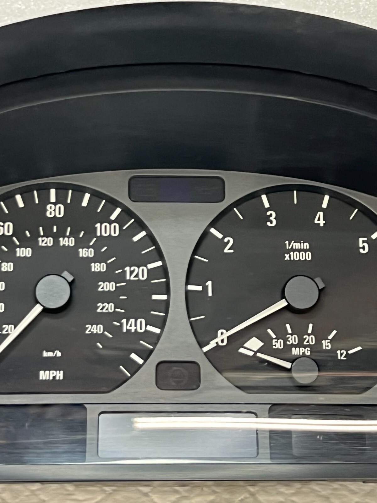 1999-2005 BMW E46 Speedometer Instrument Cluster OEM 1036017005 