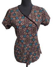 Comfy Cotton Scrub Top  S Multicolor Geometric V-Neck Sort Sleeve Tie-Back