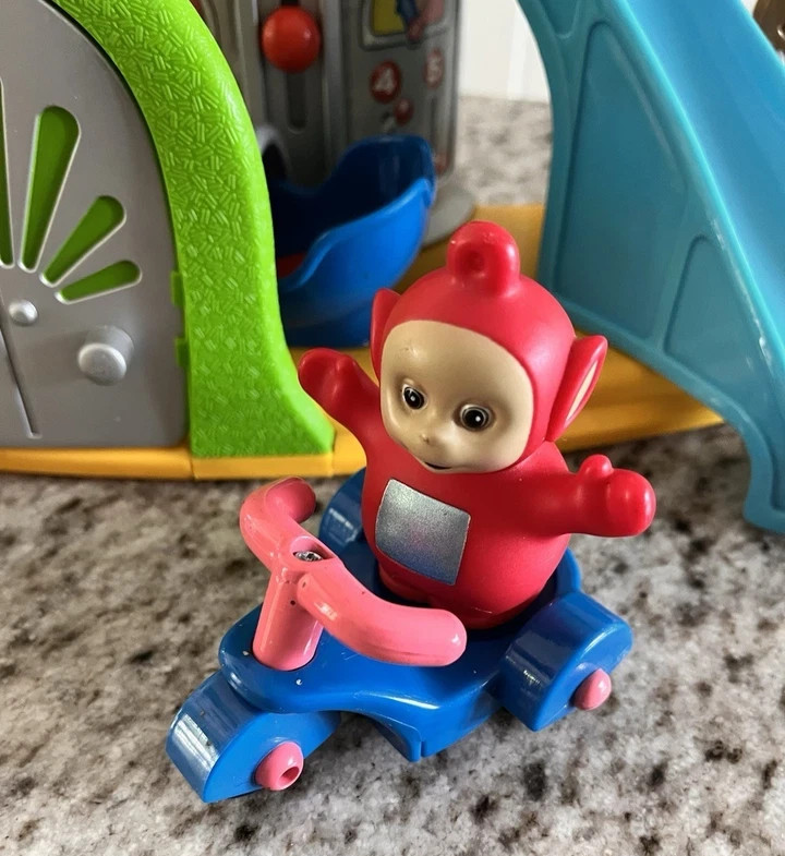 RARE!***Teletubbies Come and Play Home Hill Playset COMPLETE SET
