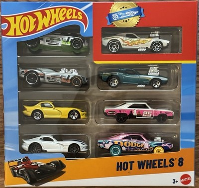 Hot Wheels Custom Pack box of 8 Mopars
