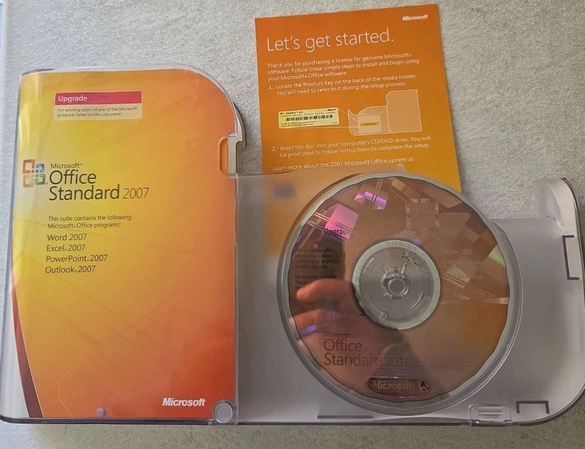 Microsoft Microsoft Windows XP CD Office & Business Software for