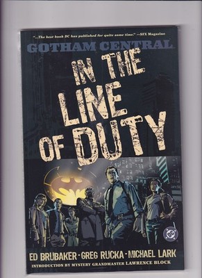 Gotham Central TPB (2004) #   1 1st Print (9.2-NM) In The Line Of Duty 2004