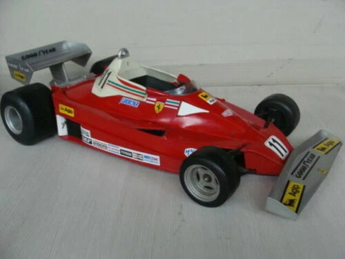 Modellini statici di auto da corsa Formula 1 Polistil Ferrari