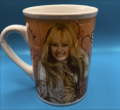 2008 HANNAH MONTANA MUG DISNEY SECRET STAR COFFEE 10 OUNCE MILEY CYRUS PORCELAIN