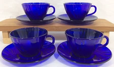 VERECO Duralex Cobalt Blue Rivage SWIRL 4 CUPS & 4 SUACERS Sets Vtg France NEW