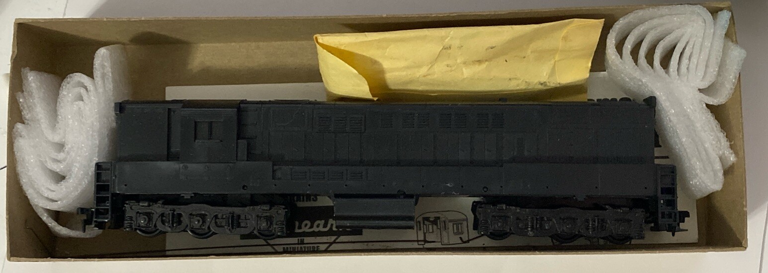 Picture 1 of 4