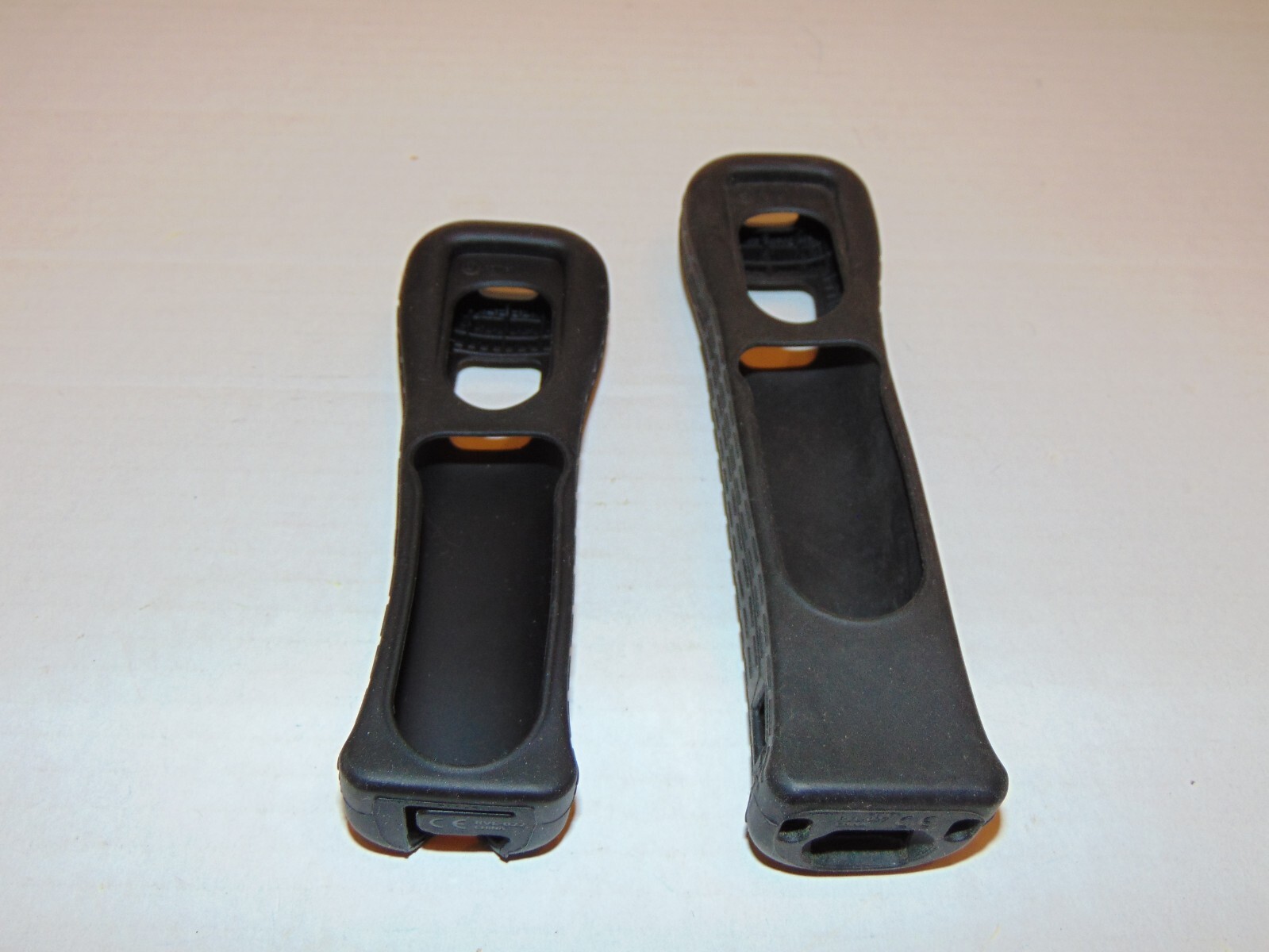 Nintendo Wii Remote Jacket Cover Sleeve Grip Rubber Silicone Black Set