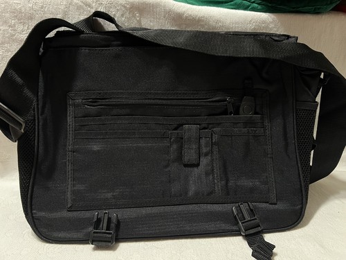 INDIANA UNIVERSITY-Black/Grey/Red & Black Logo-13.25”X16”-Satchel Laptop Bag-NEW - Picture 8 of 11