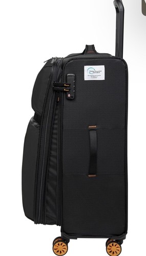 It Luggage LyKKe 3PC Set Softside 8 Wheel Spinner, Black - Picture 2 of 7