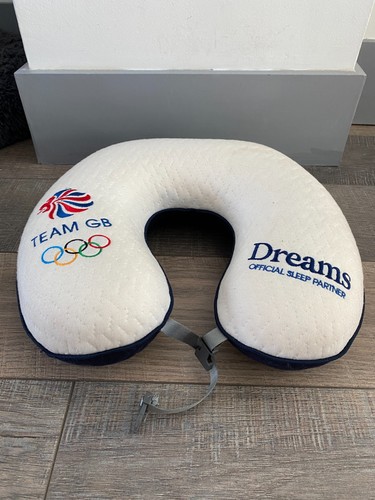 DREAMS TEAM GB Reise-Nackenkissen weiß